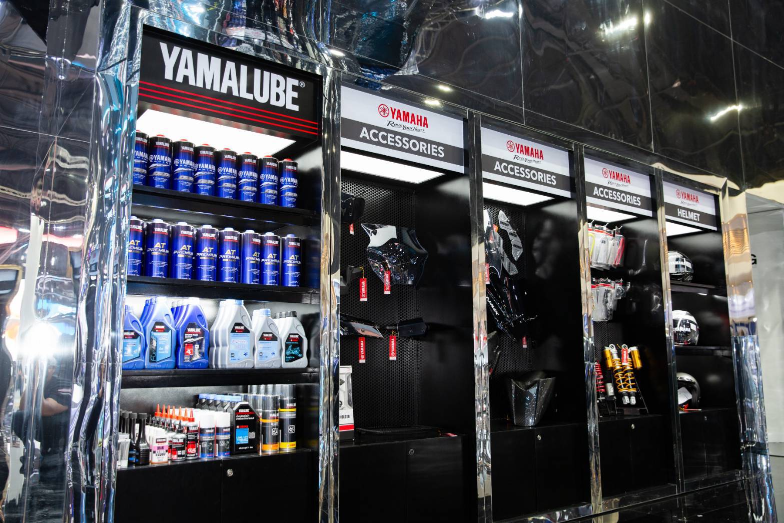 YAMAHA APPAREL & ACCESSORIESในบูธยามาฮ่า Yamaha MotorShow 2025