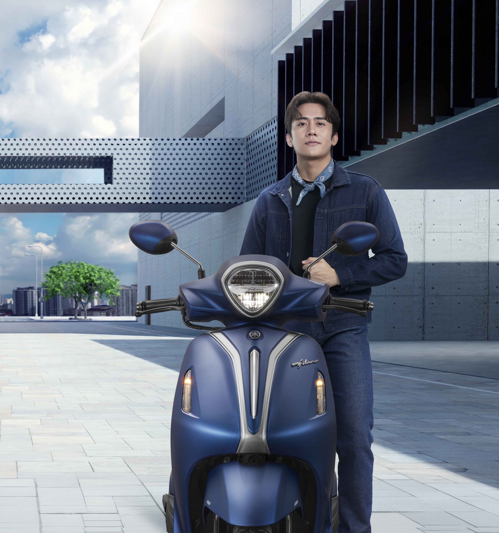 ยามาฮ่าเติมเฉดใหม่แห่งความคลาสให้ YAMAHA GRAND FILANO HYBRID