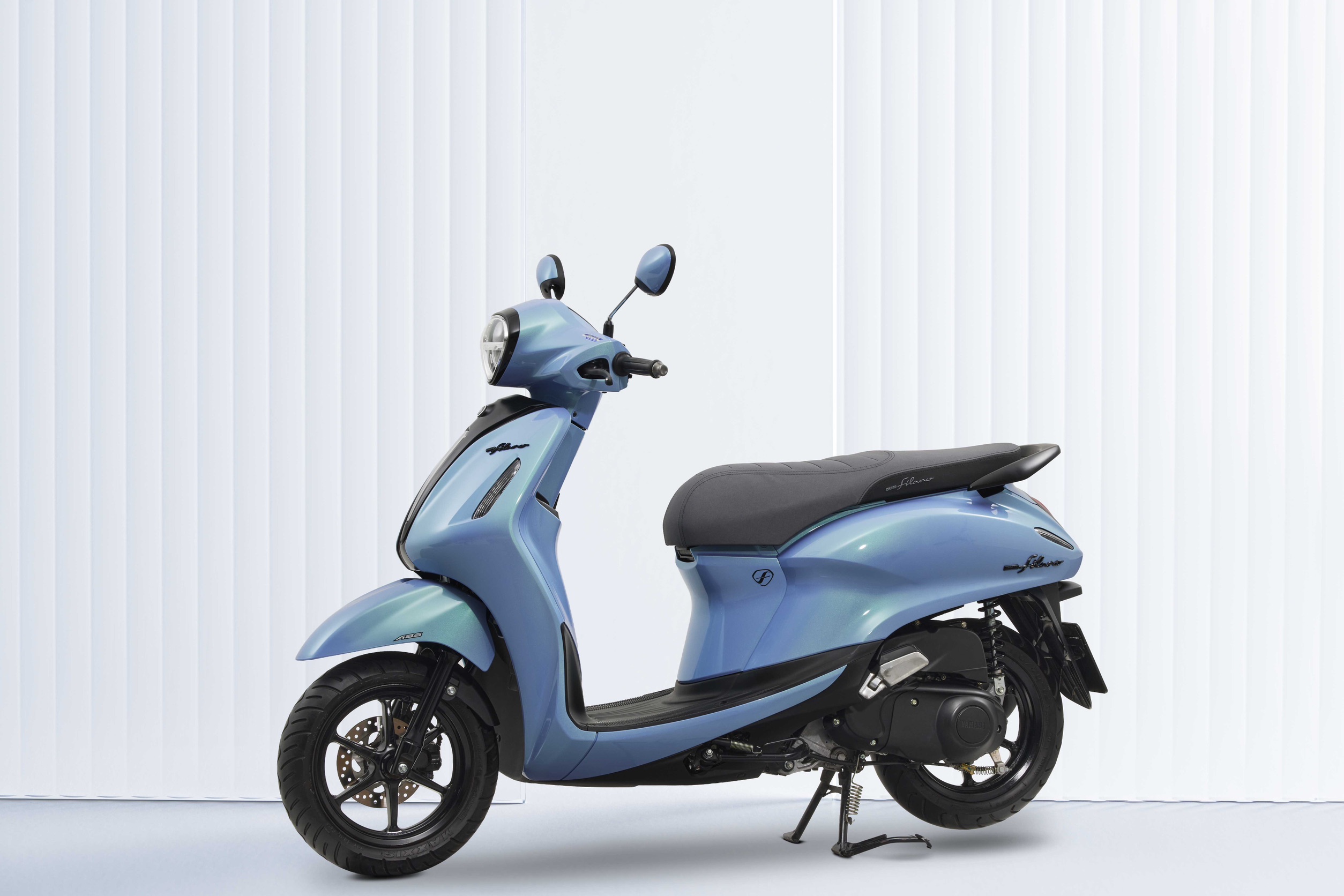 ยามาฮ่าเติมเฉดใหม่แห่งความคลาสให้ YAMAHA GRAND FILANO HYBRID