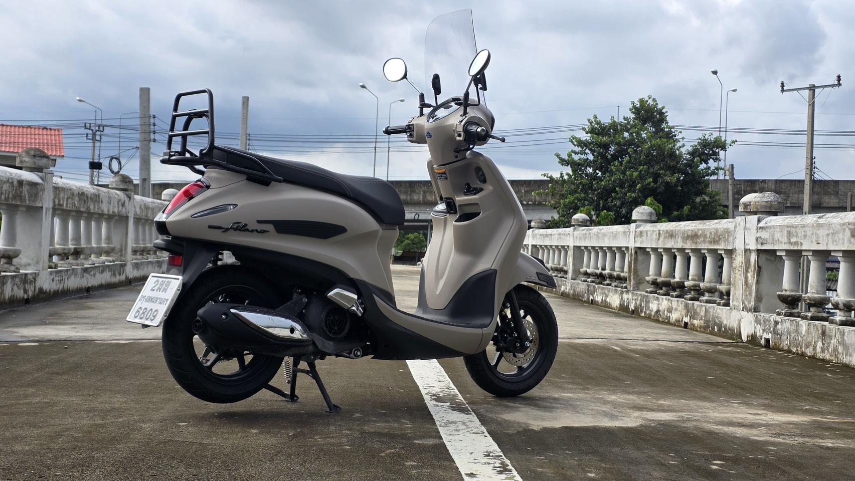 YAMAHA GRAND FILANO HYBRID SPECIAL EDITION OUTDOOR FASHION