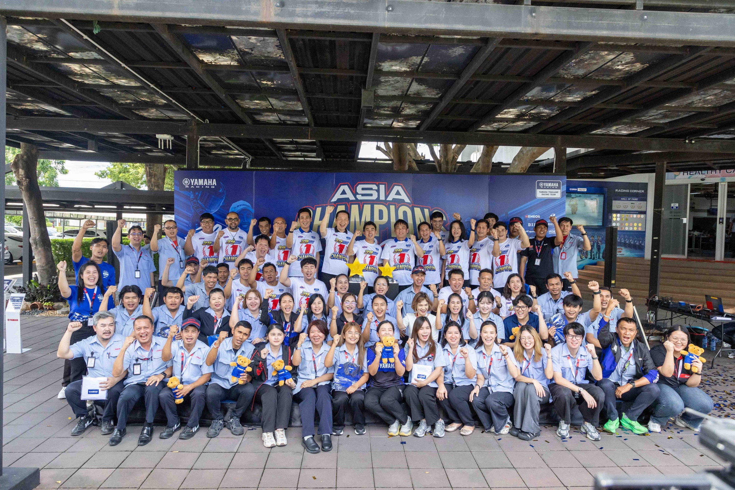ยามาฮ่าประดับดาวทอง เชิดชูแชมป์เอเชียคนล่าสุด